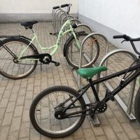 Velosipēdu novietne